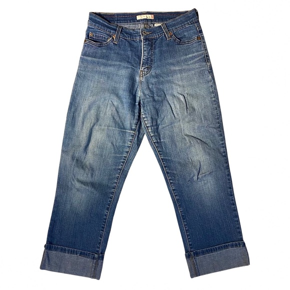Levi's Denim - Levi’s 548 Perfectly Slimming Capri Cropped Jeans size 8 in medium wash